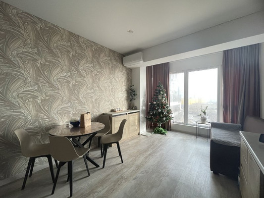 Продам трехкомнатную (3-комн.) квартиру, Дзержинского пр-кт, 244к7, Новороссийск г