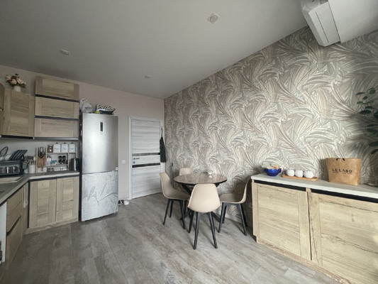 Продам трехкомнатную (3-комн.) квартиру, Дзержинского пр-кт, 244к7, Новороссийск г