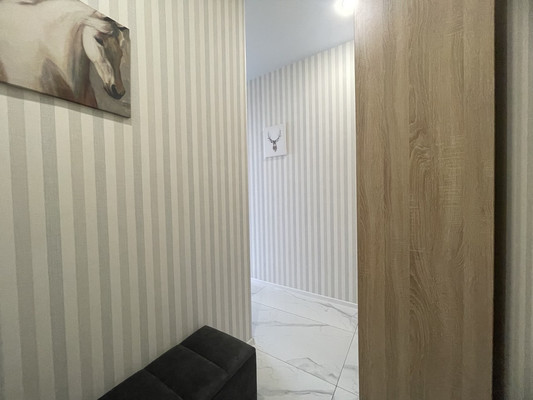 Продам однокомнатную (1-комн.) квартиру, Котанова ул, 7к3, Новороссийск г