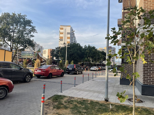 Продам однокомнатную (1-комн.) квартиру, Котанова ул, 4, Новороссийск г