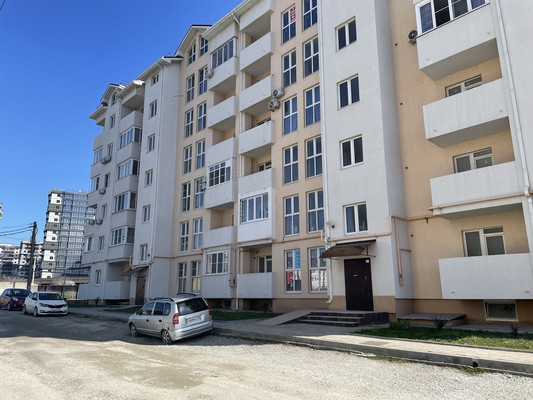 Продам однокомнатную (1-комн.) квартиру, Имени Губернатора Е.Н.Волкова ул, 44, Новороссийск г