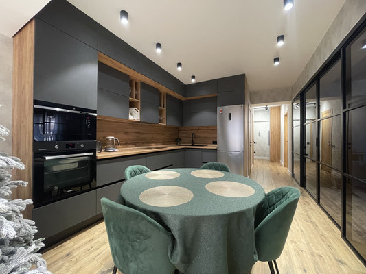 Продам двухкомнатную (2-комн.) квартиру, Дзержинского пр-кт, 244к9, Новороссийск г