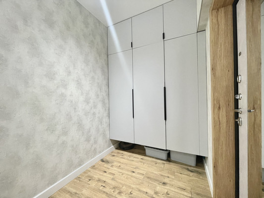 Продам двухкомнатную (2-комн.) квартиру, Дзержинского пр-кт, 244к9, Новороссийск г