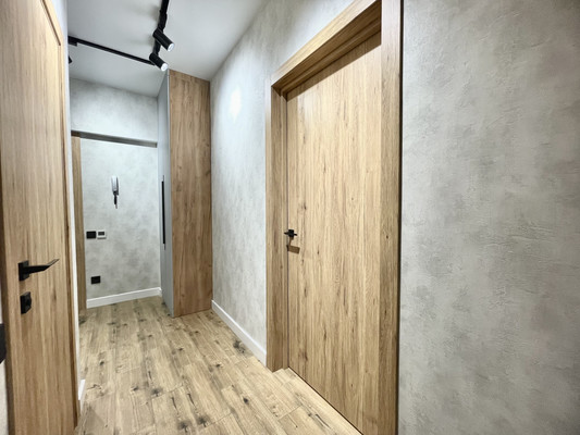 Продам двухкомнатную (2-комн.) квартиру, Дзержинского пр-кт, 244к9, Новороссийск г