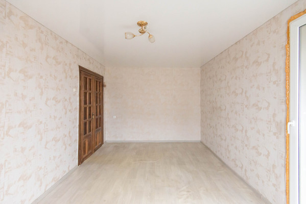 Продам двухкомнатную (2-комн.) квартиру, Королева пр-кт, 9/1, Ростов-на-Дону г