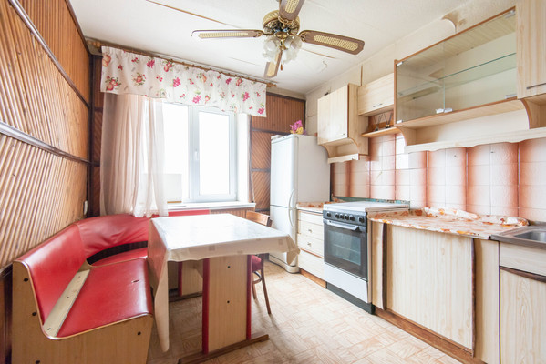Продам двухкомнатную (2-комн.) квартиру, Королева пр-кт, 9/1, Ростов-на-Дону г