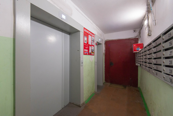 Продам двухкомнатную (2-комн.) квартиру, Королева пр-кт, 9/1, Ростов-на-Дону г