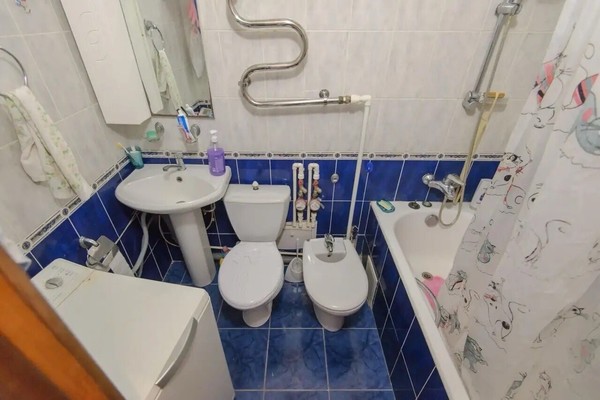 Продам двухкомнатную (2-комн.) квартиру, Королева пр-кт, 11к3, Ростов-на-Дону г