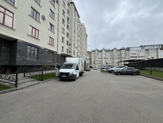 Продам трехкомнатную (3-комн.) квартиру, ОДС ул, 2кА, Нальчик г