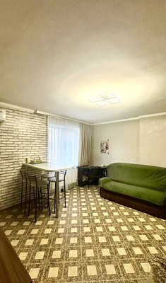 Продам однокомнатную (1-комн.) квартиру, Русская ул, 103А, Симферополь г