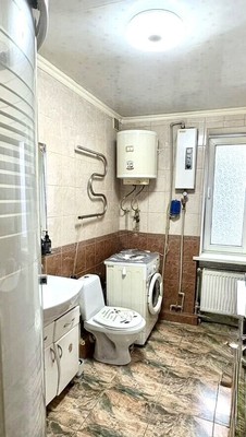 Продам однокомнатную (1-комн.) квартиру, Русская ул, 103А, Симферополь г