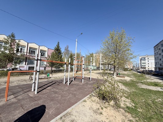 Продам однокомнатную (1-комн.) квартиру, Севская ул, 19, Брянск г
