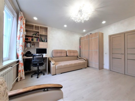 Продам однокомнатную (1-комн.) квартиру, Дмитровка Б. ул, 4к1, Москва г