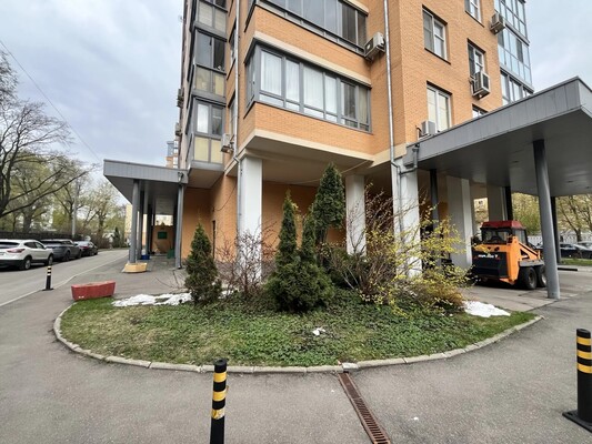 Продам трехкомнатную (3-комн.) квартиру, Мишина ул, 26, Москва г