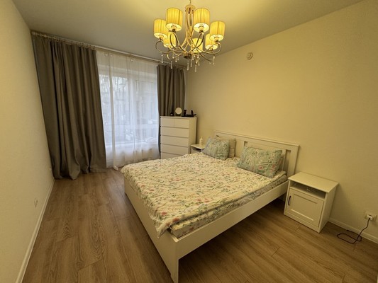 Продам трехкомнатную (3-комн.) квартиру, Новомосковская ул, 9, Москва г