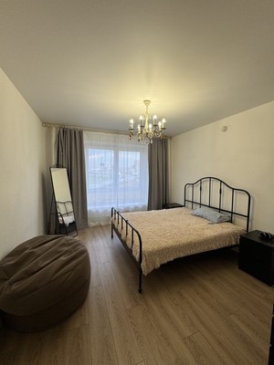 Продам трехкомнатную (3-комн.) квартиру, Новомосковская ул, 9, Москва г