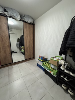 Продам трехкомнатную (3-комн.) квартиру, Новомосковская ул, 9, Москва г