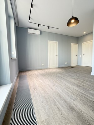 Продам двухкомнатную (2-комн.) квартиру, Новоостаповская ул, 20, Москва г