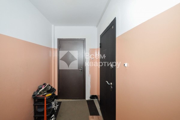 Продам двухкомнатную (2-комн.) квартиру, Петухова ул, 103/2, Новосибирск г