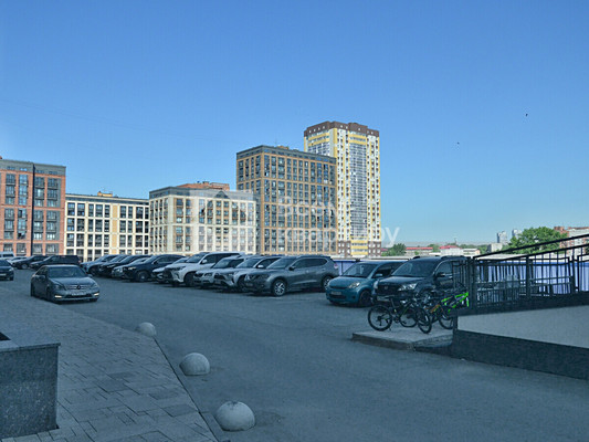 Продам двухкомнатную (2-комн.) квартиру, Красный пр-кт, 220к7, Новосибирск г