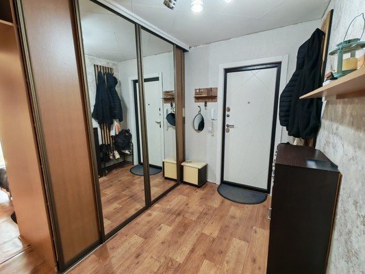 Продам двухкомнатную (2-комн.) квартиру, Ленина ул, 22, Фокино г