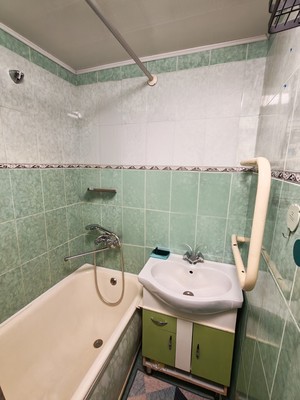 Продам двухкомнатную (2-комн.) квартиру, Ленина ул, 22, Фокино г