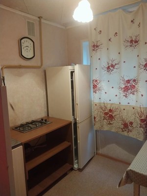Продам двухкомнатную (2-комн.) квартиру, Мусоргского ул, 10, Южный рп