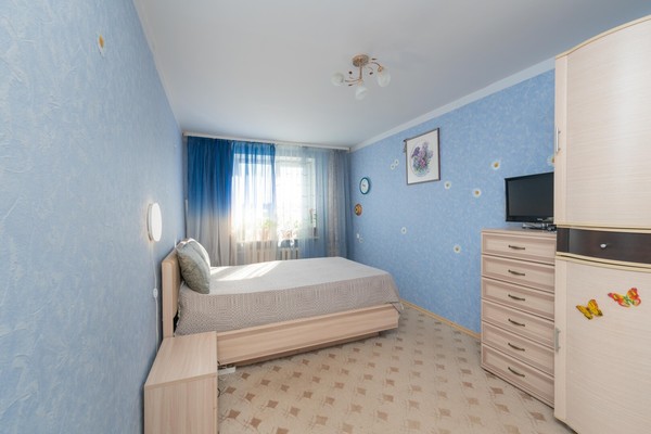 Продам двухкомнатную (2-комн.) квартиру, Победы ул, 38, Усть-Качка с