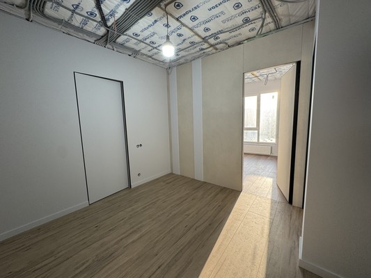 Продам двухкомнатную (2-комн.) квартиру, Тлостанова ул, 32, Нальчик г