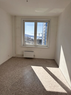 Продам трехкомнатную (3-комн.) квартиру, Лесников ул, 51, Красноярск г