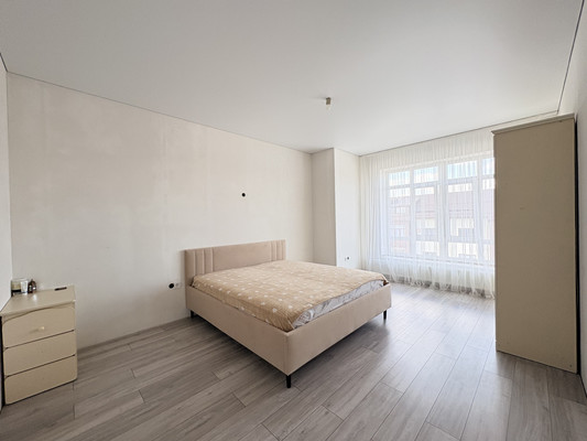 Продам трехкомнатную (3-комн.) квартиру, им. Сижажева М.В. ул, 1а, Чегем г