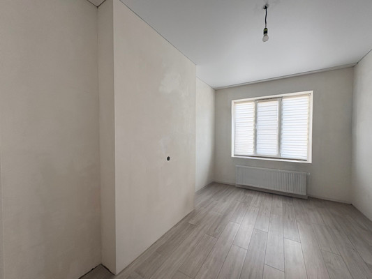 Продам трехкомнатную (3-комн.) квартиру, им. Сижажева М.В. ул, 1а, Чегем г