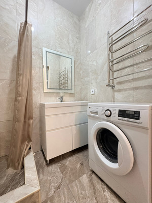 Продам трехкомнатную (3-комн.) квартиру, им. Сижажева М.В. ул, 1а, Чегем г