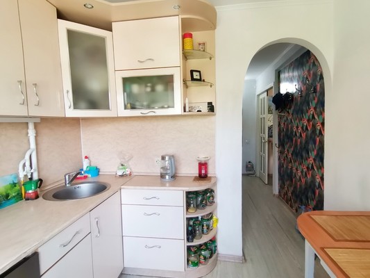 Продам трехкомнатную (3-комн.) квартиру, Студеновская ул, 27, Липецк г