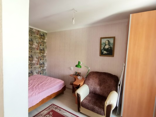 Продам трехкомнатную (3-комн.) квартиру, Студеновская ул, 27, Липецк г