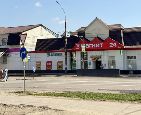 Продам трехкомнатную (3-комн.) квартиру, Студеновская ул, 27, Липецк г