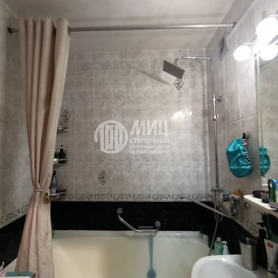 Продам однокомнатную (1-комн.) квартиру, Донелайтиса проезд, 17, Москва г