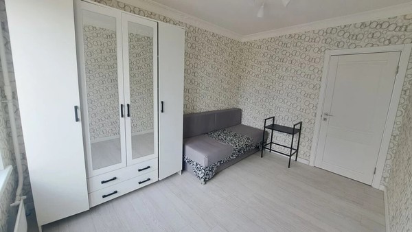 Продам двухкомнатную (2-комн.) квартиру, Центральный (Купелинка мкр) кв-л, 3, Сапроново д