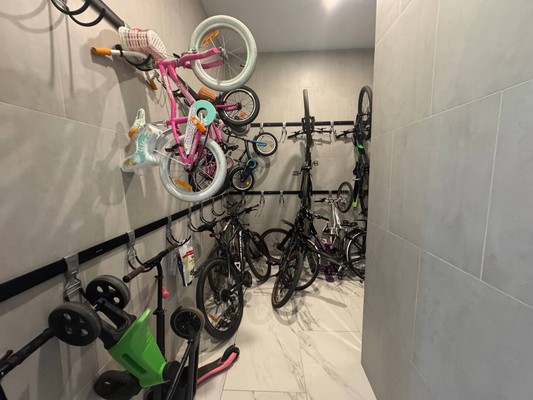 Продам двухкомнатную (2-комн.) квартиру, Андропова пр-кт, 9/1к2, Москва г