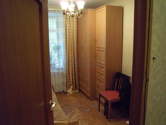 Продам трехкомнатную (3-комн.) квартиру, Барклая ул, 16к4, Москва г