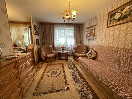 Продам двухкомнатную (2-комн.) квартиру, Беломорская ул, 24к3, Москва г