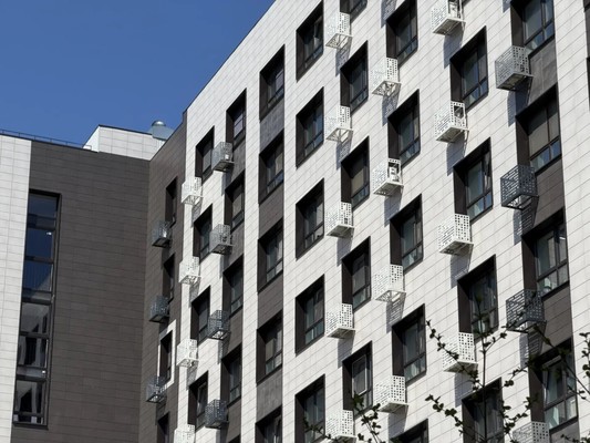 Продам трехкомнатную (3-комн.) квартиру, Мира ул, 62к1, Казань г