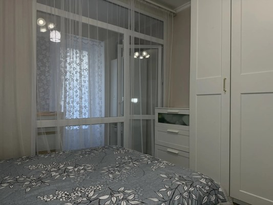 Продам трехкомнатную (3-комн.) квартиру, Мира ул, 62к1, Казань г