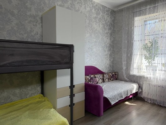 Продам трехкомнатную (3-комн.) квартиру, Мира ул, 62к1, Казань г