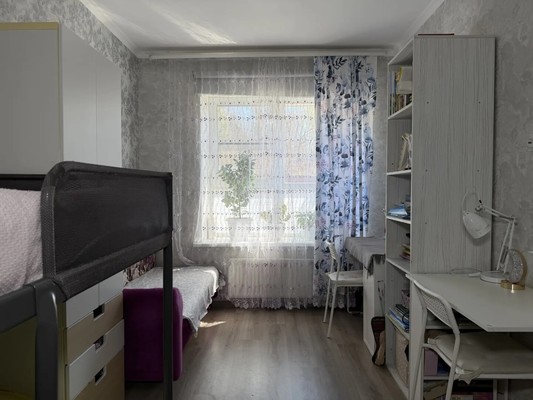Продам трехкомнатную (3-комн.) квартиру, Мира ул, 62к1, Казань г
