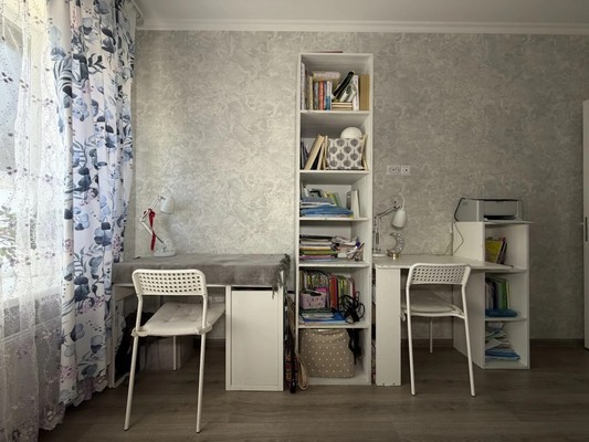 Продам трехкомнатную (3-комн.) квартиру, Мира ул, 62к1, Казань г