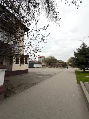 Сдам торговое помещение 40 м2, Мальбахова ул, 5, Нальчик г