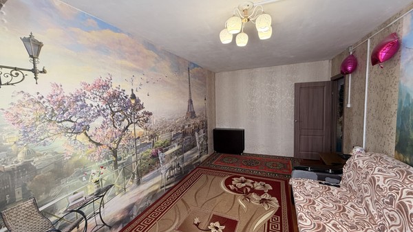 Продам трехкомнатную (3-комн.) квартиру, Рябиновая ул, 4, Большое Алексеевское с