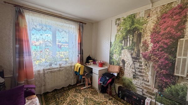 Продам трехкомнатную (3-комн.) квартиру, Рябиновая ул, 4, Большое Алексеевское с