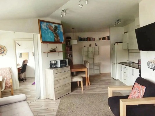 Сдам трехкомнатную (3-комн.) квартиру, Виноградная ул, 238Г, Беранда с